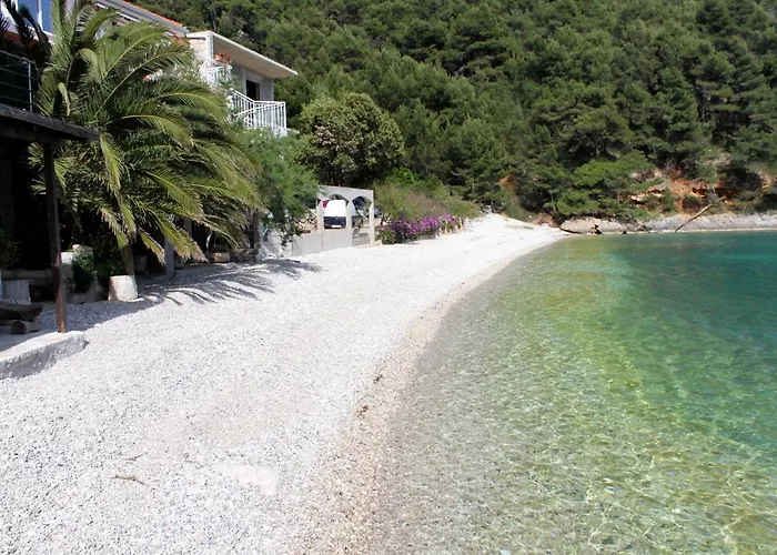 Secluded Fisherman's Cove Smokvina, Hvar - 13608 Casa vacanze Bogomolje